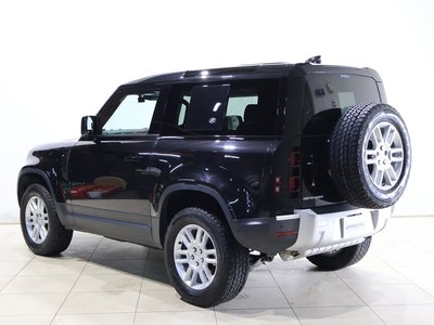 LAND ROVER DEFENDER - 2
