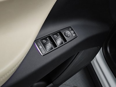2020 Tesla MODEL X — миниатюра 29