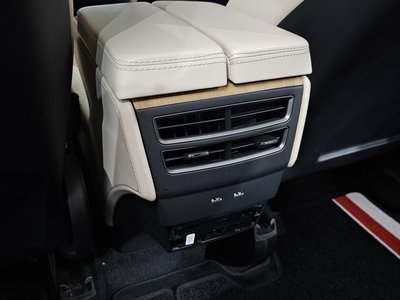 2020 Tesla MODEL X — миниатюра 33