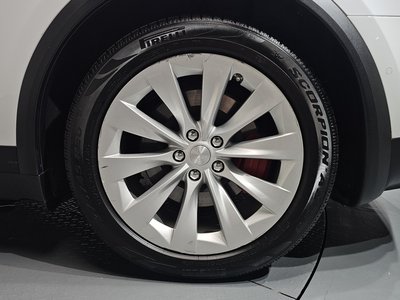 2020 Tesla MODEL X photo 8