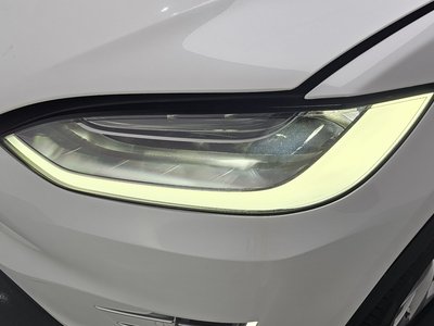 2020 Tesla MODEL X photo 9