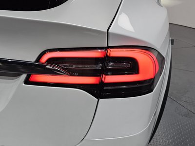 2020 Tesla MODEL X photo 10