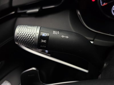 2021 Genesis GV70 thumbnail 17