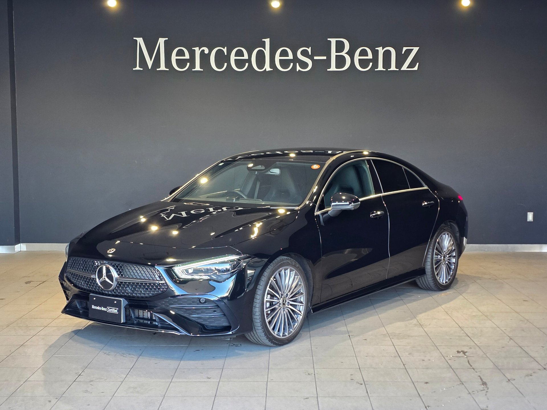 MERCEDES-BENZ CLA - View 1