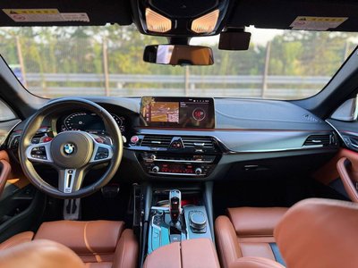 2020 BMW M5 — миниатюра 19