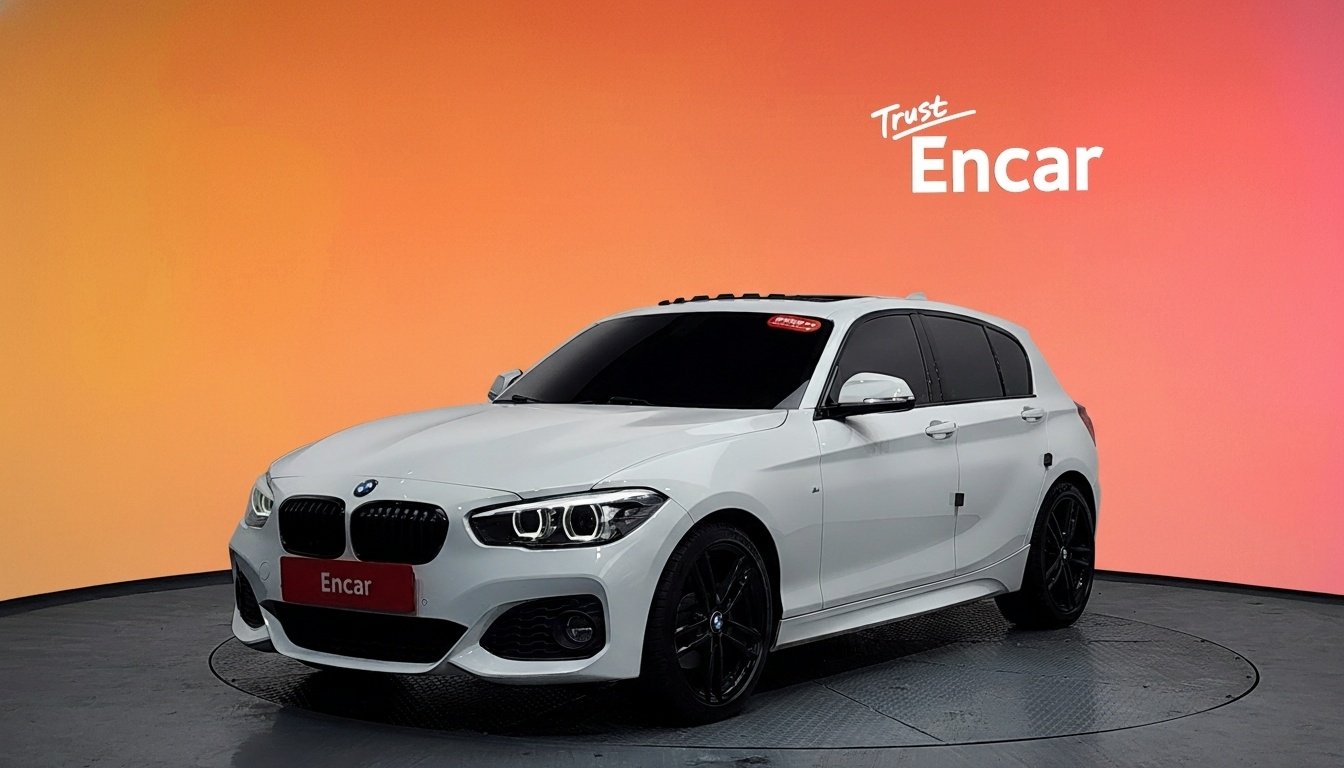 BMW 1 SERIES - View 1