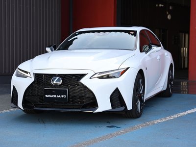 LEXUS IS - 3