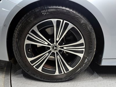 MERCEDES-BENZ E-CLASS - 6