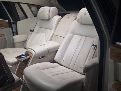 ROLLS-ROYCE PHANTOM - 5