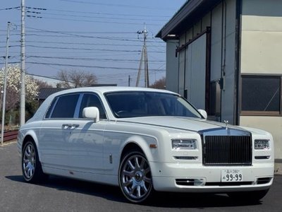 ROLLS-ROYCE PHANTOM - 1