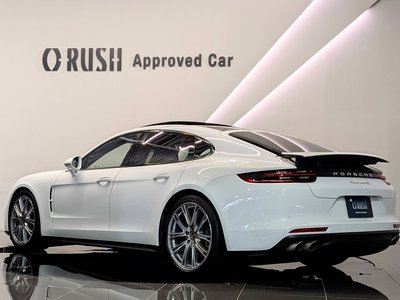 PORSCHE PANAMERA - 6