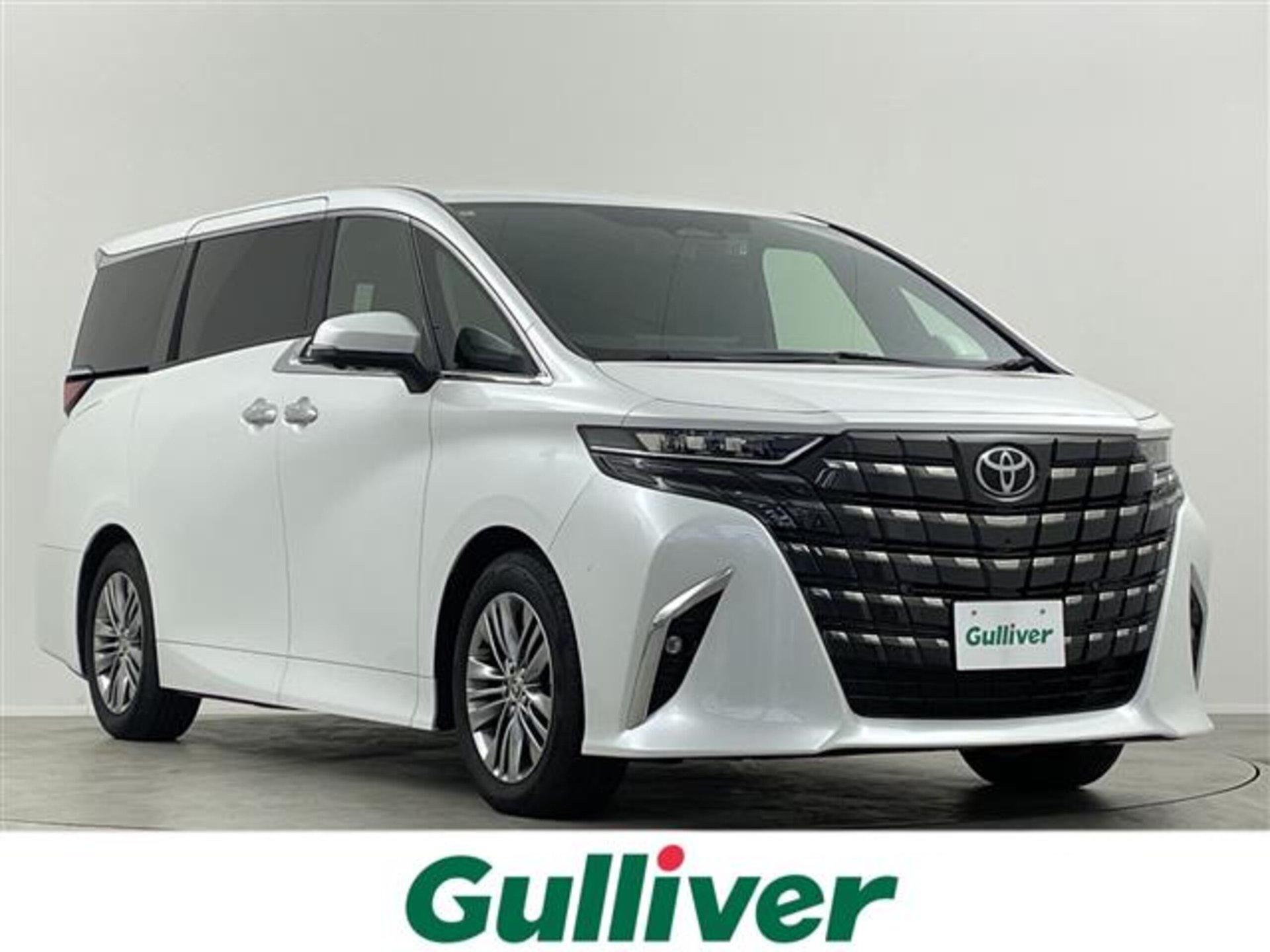 TOYOTA ALPHARD - View 1