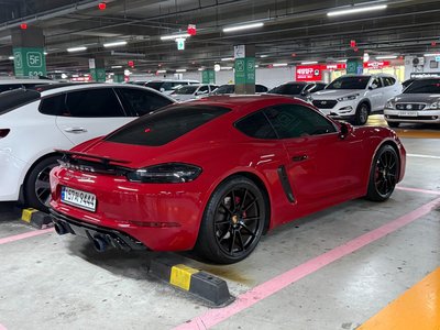 صورة 5 لـ 2022 Porsche 718