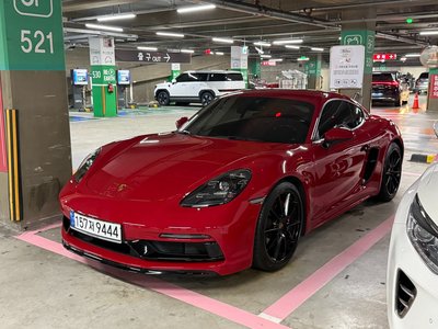 صورة 1 لـ 2022 Porsche 718