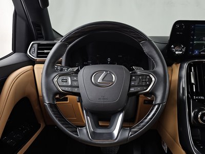 2025 Lexus LX — миниатюра 19