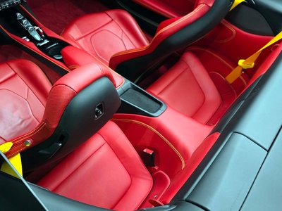 2020 Ferrari PORTOFINO thumbnail 11