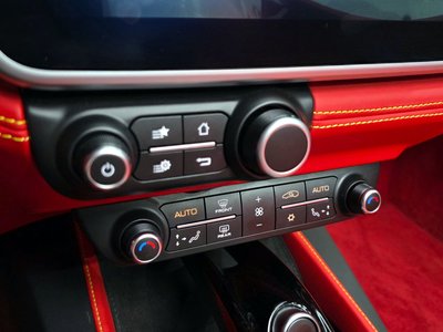 2020 Ferrari PORTOFINO thumbnail 19