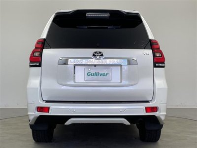 2022 Toyota LAND CRUISER PRADO thumbnail 19