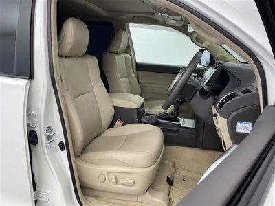 2022 Toyota LAND CRUISER PRADO — фото 10