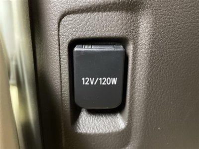 2022 Toyota LAND CRUISER PRADO thumbnail 38