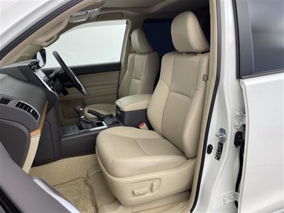 2022 Toyota LAND CRUISER PRADO thumbnail 11