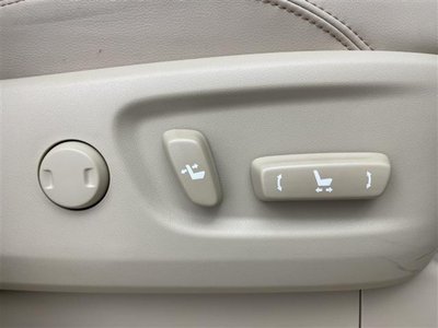 2022 Toyota LAND CRUISER PRADO thumbnail 41