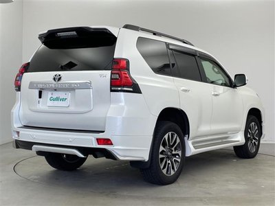 2022 Toyota LAND CRUISER PRADO thumbnail 18