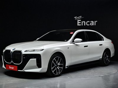 BMW 7 SERIES - 1