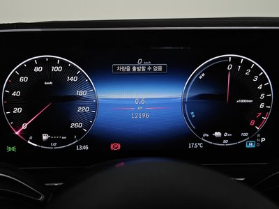 MERCEDES-BENZ GLE - 8