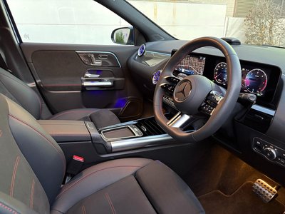 MERCEDES-BENZ GLA - 9