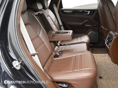 2022 Porsche CAYENNE — миниатюра 12