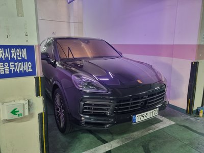 PORSCHE CAYENNE - 4