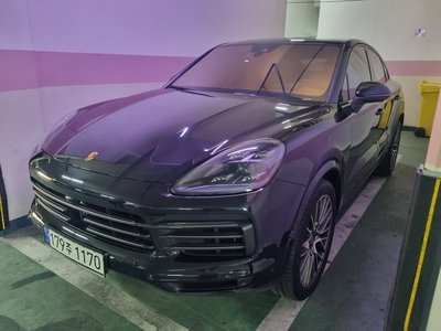 PORSCHE CAYENNE - 1