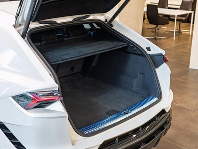 2024 Lamborghini URUS — миниатюра 13