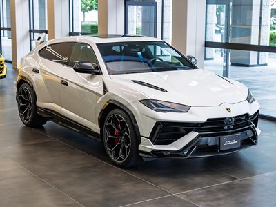 2024 Lamborghini URUS — фото 1