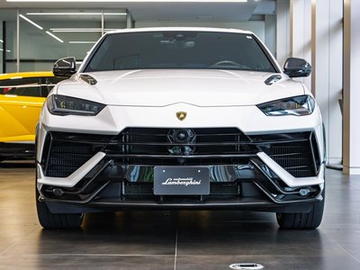 2024 Lamborghini URUS — фото 8