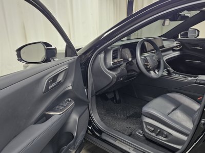 TOYOTA CROWN CROSSOVER - 10