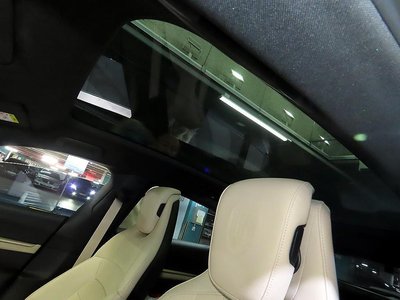 2023 Porsche TAYCAN — миниатюра 16