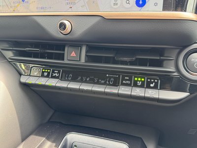 صورة مصغرة 49 لـ 2025 Toyota CROWN SPORT