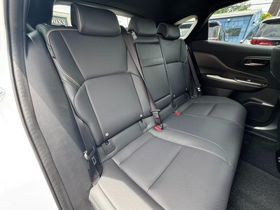 صورة مصغرة 40 لـ 2025 Toyota CROWN SPORT