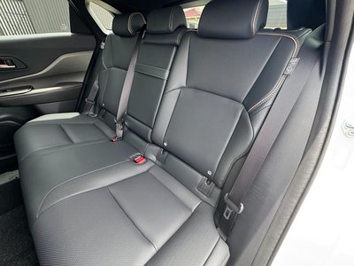 صورة مصغرة 39 لـ 2025 Toyota CROWN SPORT