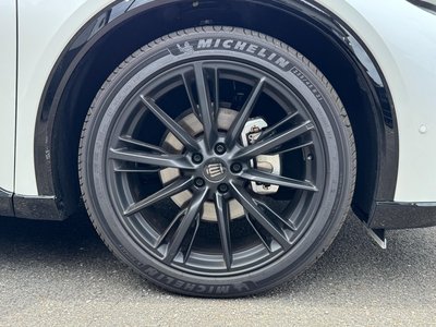 صورة مصغرة 74 لـ 2025 Toyota CROWN SPORT
