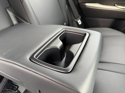 صورة مصغرة 43 لـ 2025 Toyota CROWN SPORT