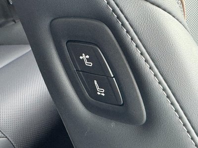 صورة مصغرة 59 لـ 2025 Toyota CROWN SPORT