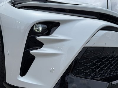 صورة مصغرة 20 لـ 2025 Toyota CROWN SPORT