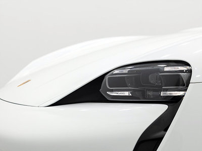 صورة مصغرة 11 لـ 2023 Porsche TAYCAN