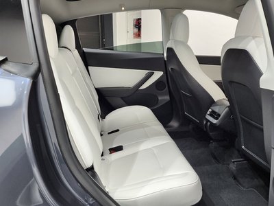 2022 Tesla MODEL Y — миниатюра 17