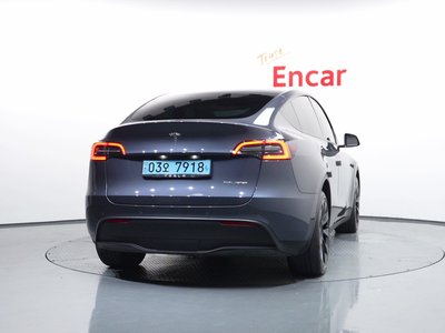 2022 Tesla MODEL Y — фото 4