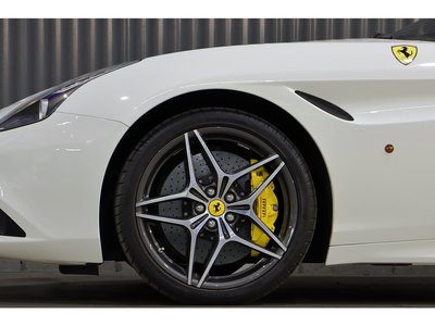 FERRARI CALIFORNIA - 9
