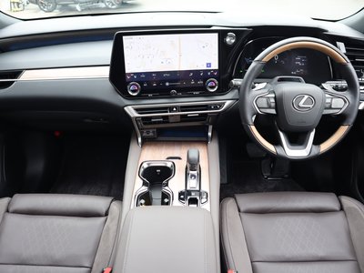 LEXUS RX - 7
